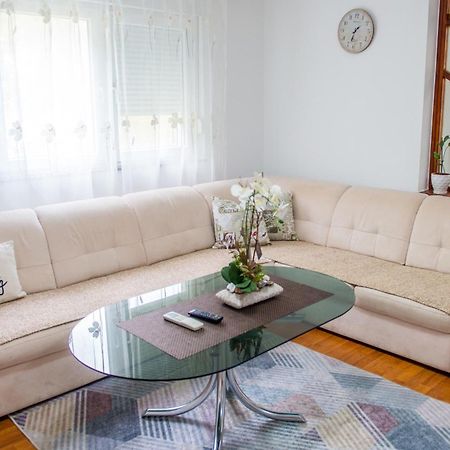 Bega Apartman Mostar Exterior photo